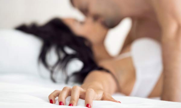 Jak zadbać o własną przyjemność z seksu?